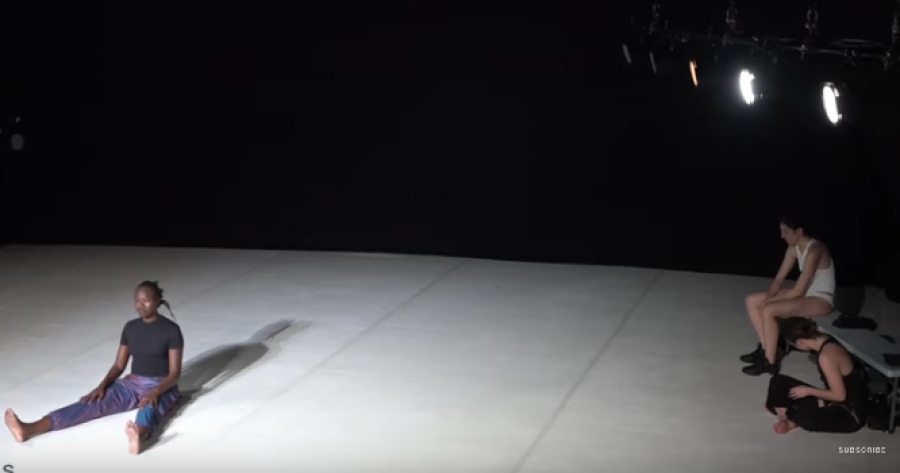 Πρακτική Εγκυκλοπαίδεια. Αποκλίσεις της Λενιώς Κακλέα! Full performance!