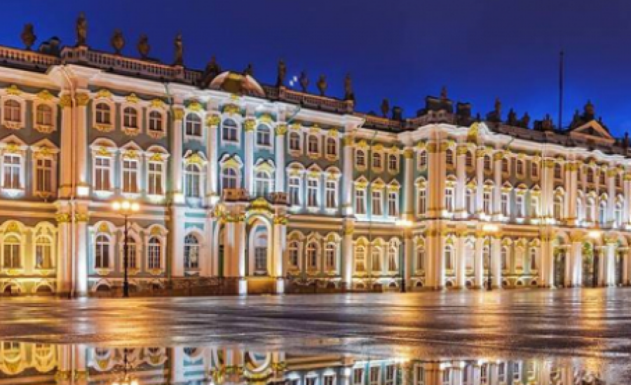Μία κινηματογραφική βόλτα στο εμβληματικό Μουσείο Ερμιτάζ της Ρωσίας!